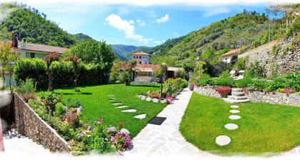 Family Holiday Home, quiet and tranquility 6km from the sea!