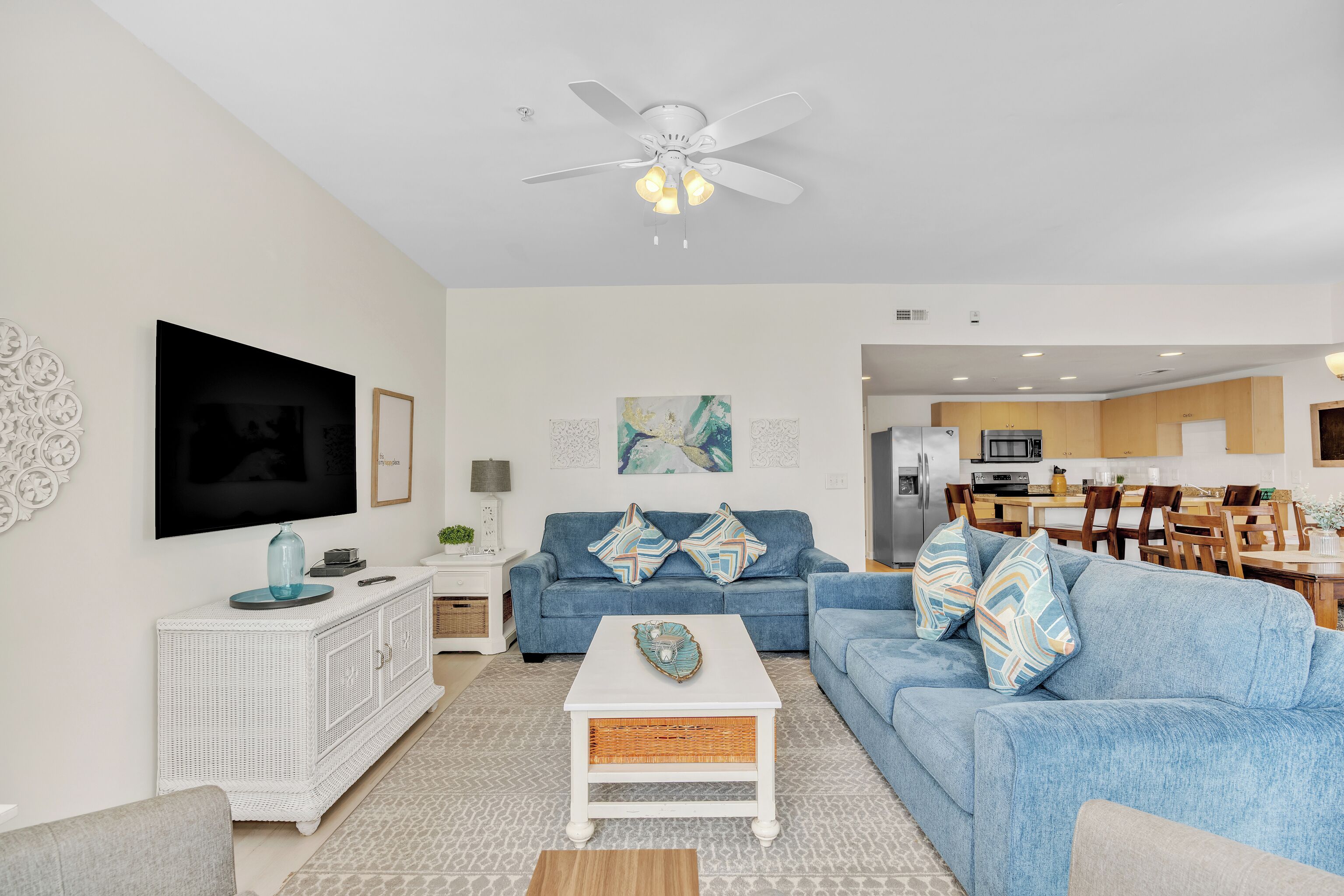 Smart TV, DVD player