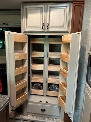 Interior - Luxury RV near Duluth, state parks for hiking, and ATV trails (Wrenshall)