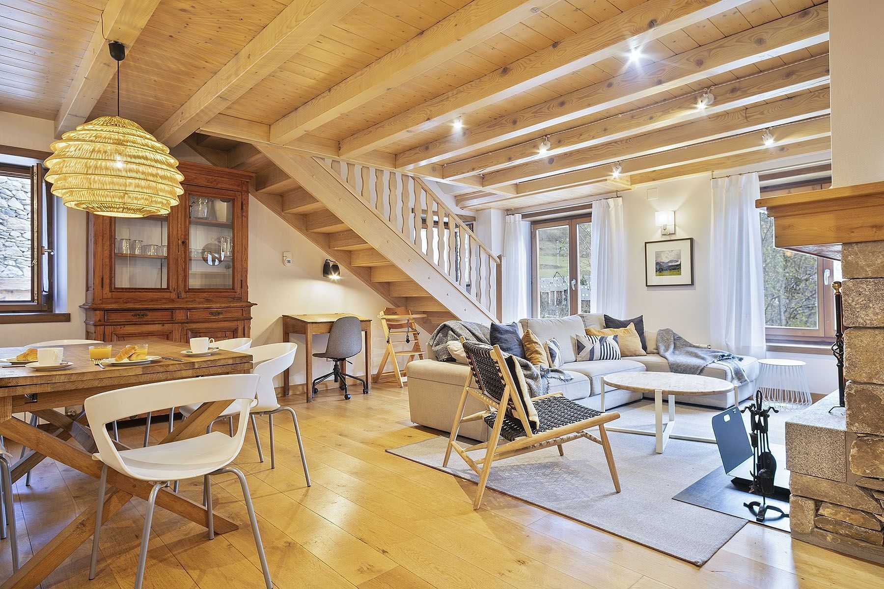 TV connectée, cheminée