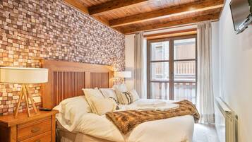 3 Schlafzimmer, Bügeleisen/Bügelbrett, kostenloses Internet, Bettwäsche