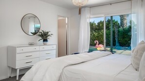 House - Wayne (Palm Springs)