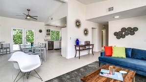 House | Living room - Luring (Palm Springs)