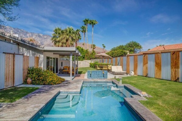 House | Pool | Outdoor pool