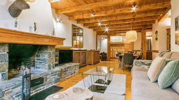 智能電視、壁爐