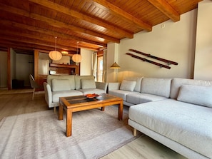 TV connectée, cheminée