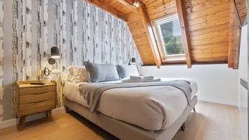 3 dormitoris, planxa i posts de planxar i internet gratuïta