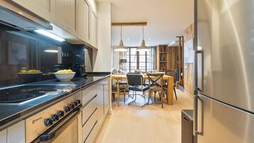 Frigorífic, microones, forn i rentaplats