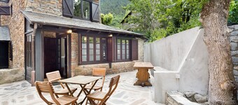 Luderna - Casa con terraza dera Aubeta