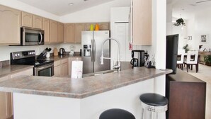 Maison, 4 chambres | Cuisine privée