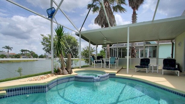 Piscina externa