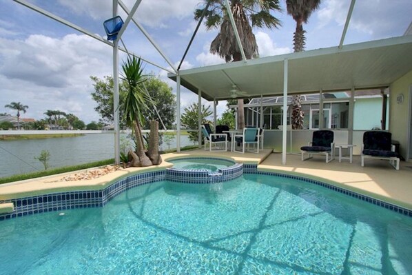 Alberca al aire libre 