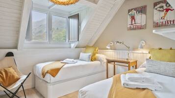 4 Schlafzimmer, Bügeleisen/Bügelbrett, WLAN, Bettwäsche