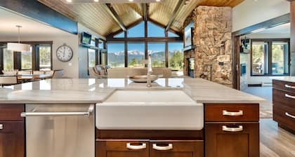 Hyler Mountain Lodge Vacation Home at Windcliff