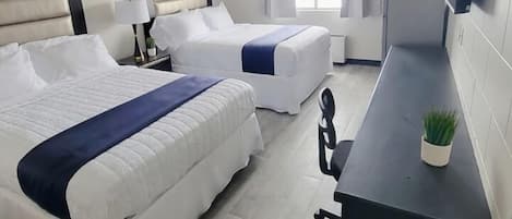 Deluxe Double Room, Refrigerator & Microwave | Desk, laptop workspace, blackout drapes, free WiFi