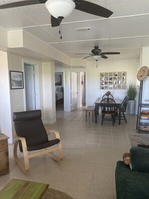 Interior - Quiet Waterfront Retreat minutes from downtown. (Rockport)