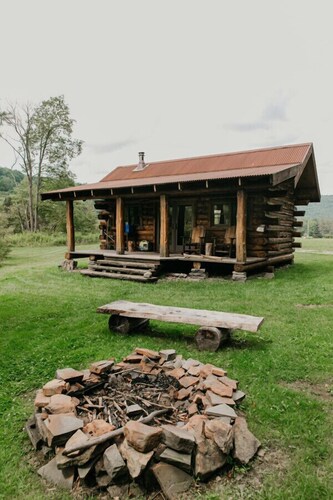 Rustic Creekside Cabin