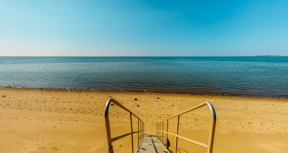 Oceanfront home with great views, deck, grill & beach access - dog-friendly