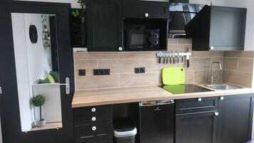 Appartement, uitzicht op de binnenplaats (COSY BREST 8) | Privékeuken