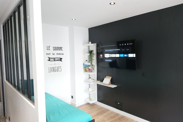 Apartment, Private Bathroom (COSY BREST 7) | Lounge
