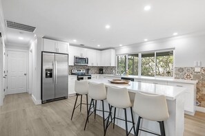 Fridge, microwave, oven, stovetop - New Owner fresh design and new furnishings throughout! (Sanibel)