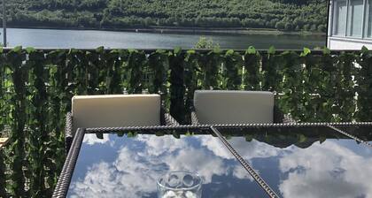 Arrochar Alps and Loch views