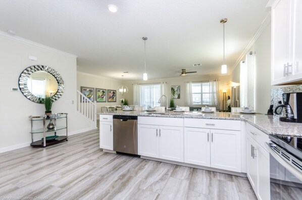 House, Multiple Beds | Private kitchen