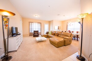 Condo, 4 Bedrooms | Living room