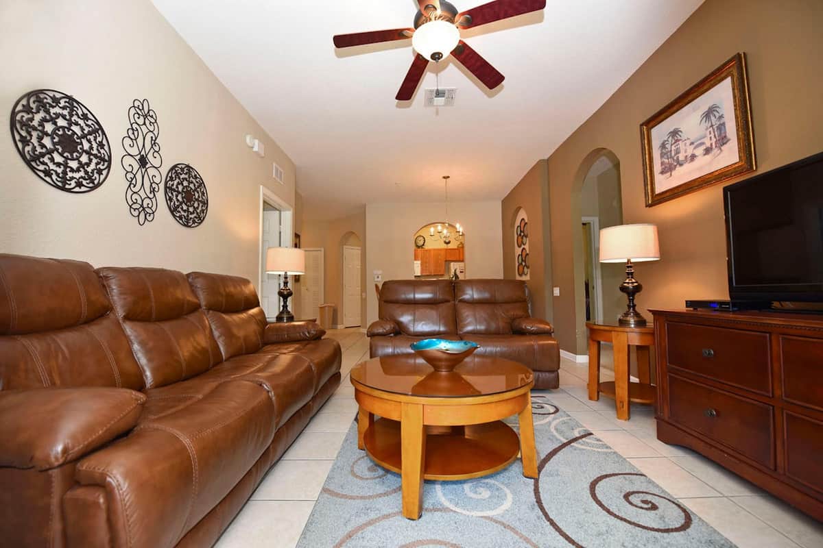 Condo, 3 Bedrooms | Living room | 36-inch TV with cable channels, DVD player