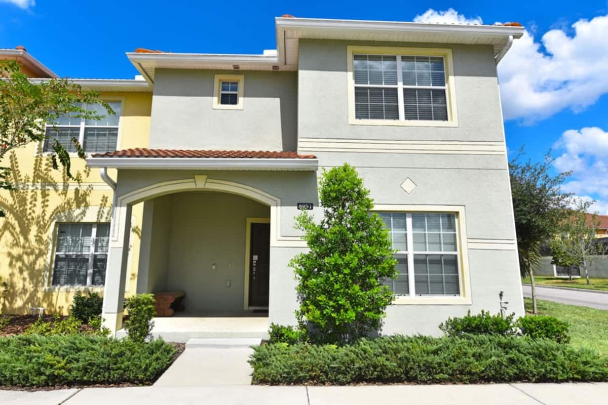 House, 5 Bedrooms | Exterior