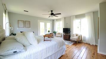 2 habitaciones, tabla de planchar con plancha, wifi y ropa de cama