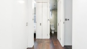 อพาร์ทเมนท์, 2 ห้องนอน | ทางเดิน