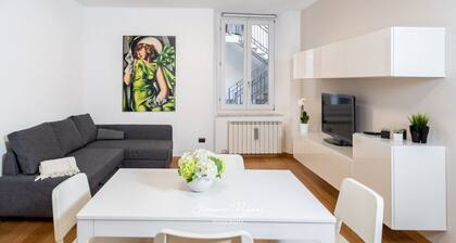 Feel at Home - NEL CUORE DI LOVERE