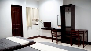 Family Studio Suite | Desk, laptop workspace, WiFi (free) - Rehan Grand Suites (Dipolog)