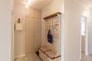 2 Schlafzimmer, Babybetten, kostenloses WLAN