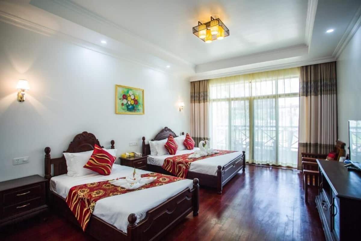 1 bedroom, minibar, in-room safe, desk