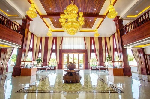 36 Manor International Sport Hotel