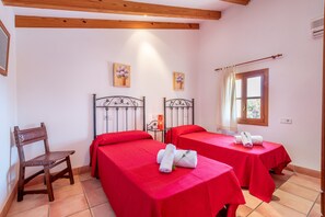 3 bedrooms, iron/ironing board, free WiFi, bed sheets - Fantastic Holiday Home “Can Julia” with Mountain View (BUGER)