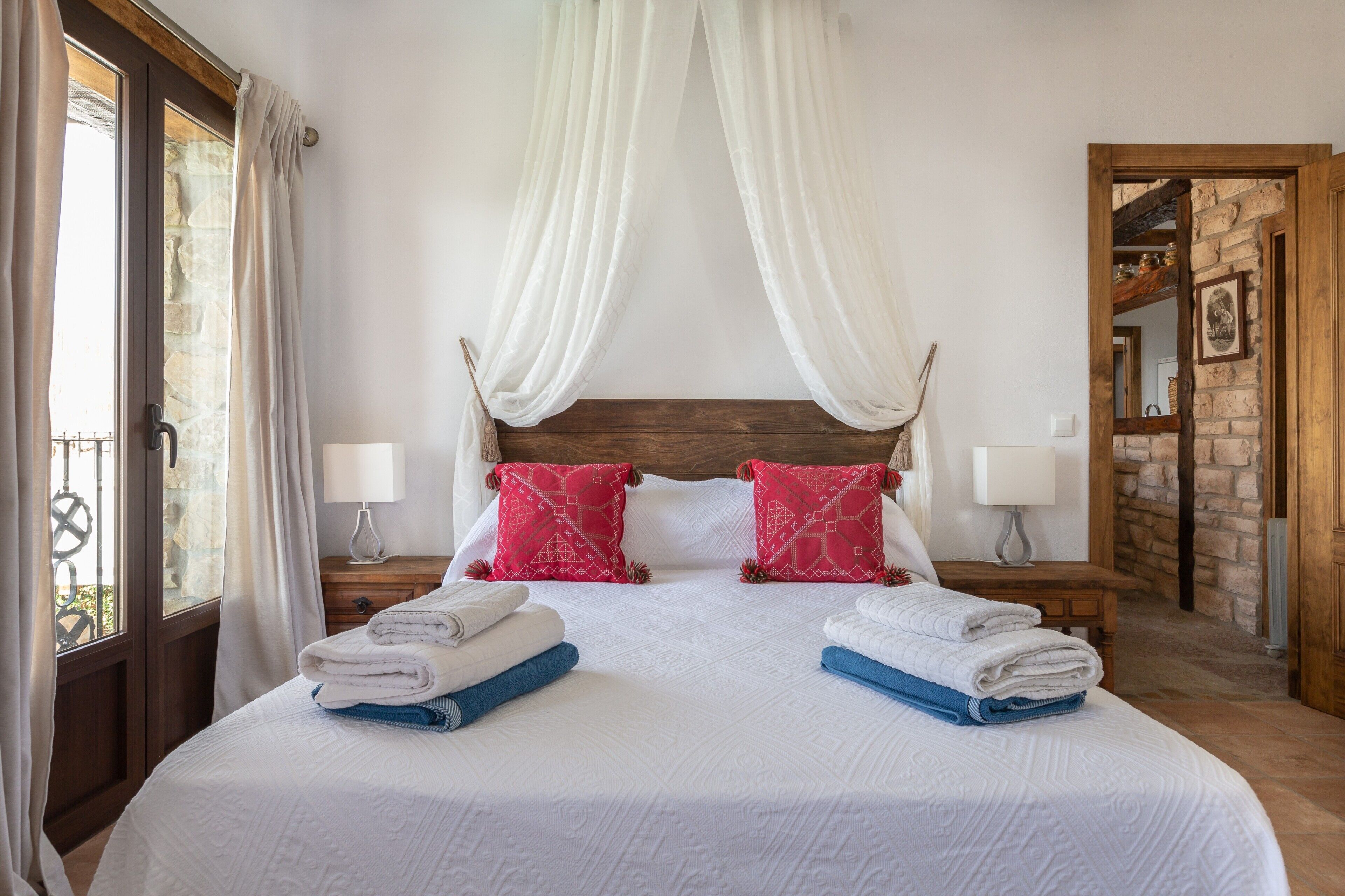 3 Schlafzimmer, kostenloses WLAN, Bettwäsche