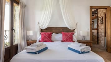 3 dormitorios, wifi gratis, ropa de cama