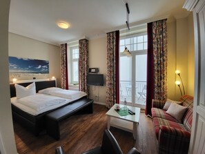 2 bedrooms, in-room safe, travel crib, WiFi