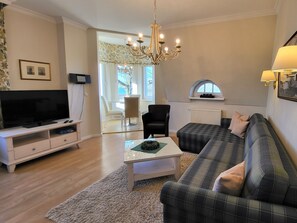 Uklassifisert bilde, 4 av 13, knapp