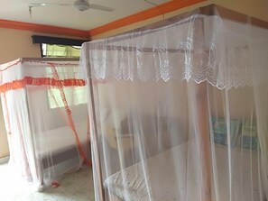 Standard Double or Twin Room - Miritini guest house & restaurant (Mombasa)