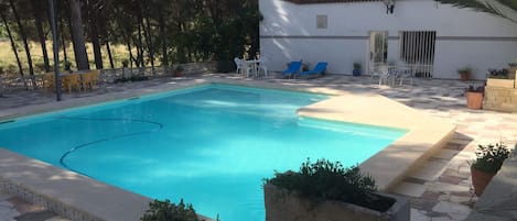 Piscine extérieure