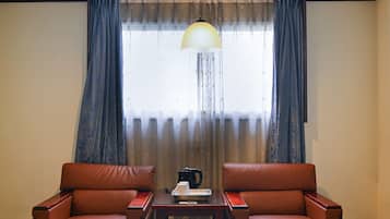 Deluxe Double Room | Soundproofing, free WiFi, bed sheets