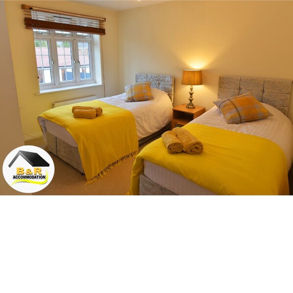 3 bedrooms, iron/ironing board, free WiFi