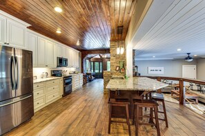 Fridge, microwave, stovetop, dishwasher - Hot Tub, Dock, Lakefront: Luxe Six Mile Retreat (Six Mile)