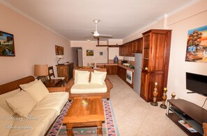 Living area - Pura Vida at Dominicus-Bayahibe beach. · Lovely apartment 2 bedrooms (Bayahibe)