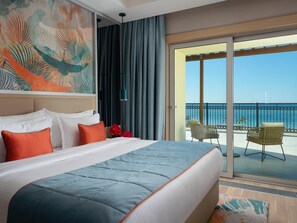 Deluxe Suite, 1 King Bed | Minibar, desk, laptop workspace, soundproofing - Rixos Water World Aktau (Aktau)