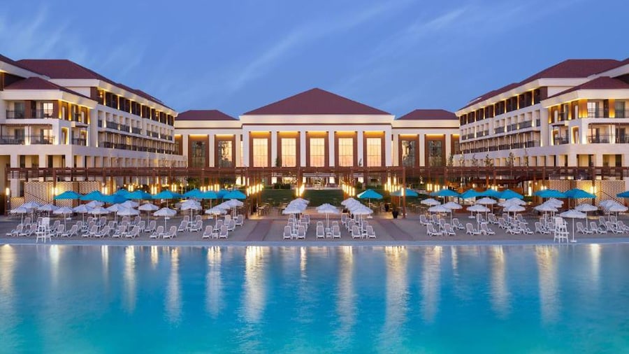 リクソス ウォーター ワールド アクタウ